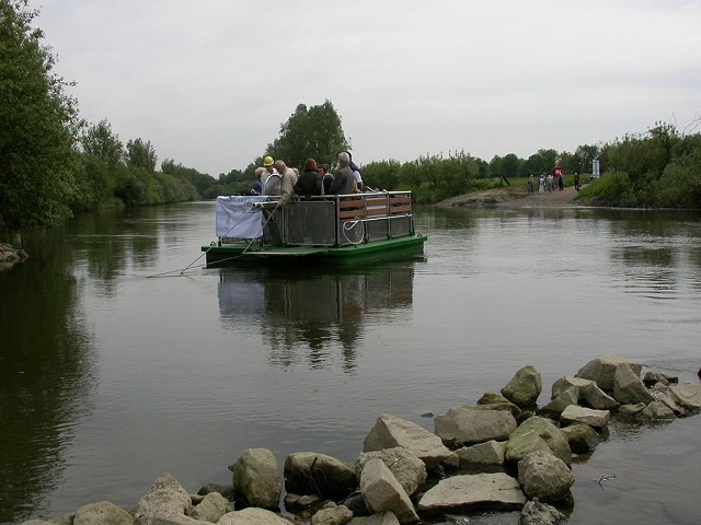 On it's way across the river of Lippe !