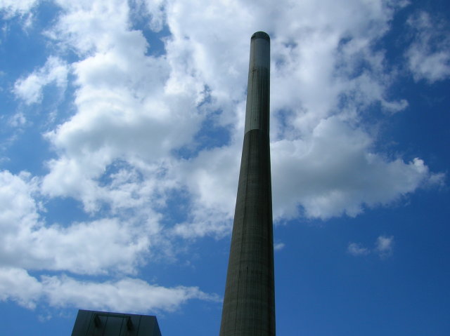 The smoke stack of Bergkamen power plant !