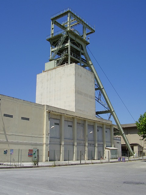 The winding tower of Gardanne colliery !