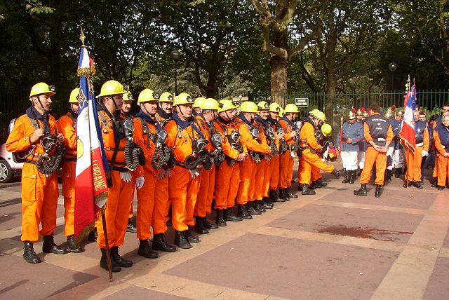 The colliery's fire brigade in Paris !