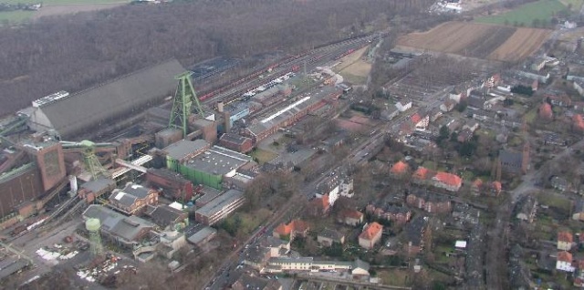 An aerial photograph of Lohberg colliery !