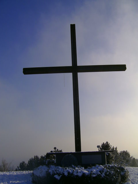 Das Kreuz als Gegenlichtaufnahme !