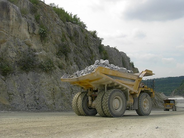 A lorry in the Flandersbach quarry !